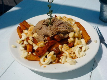 Poutine au canard - Mamie Pataterie (Saint-Roch-des-Aulnaies) - MaPoutine.ca