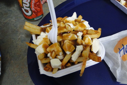 Poutine sauce brune - Casse-Croûte du Sergent (Lévis Saint-Romuald) - MaPoutine.ca