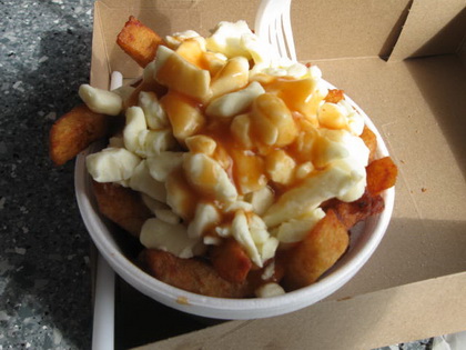 Poutine sauce BBQ - Casse-Cro�te HP (Saint-Boniface) - MaPoutine.ca