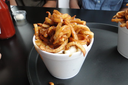 Poutine - D�so Burger (Qu�bec) - MaPoutine.ca