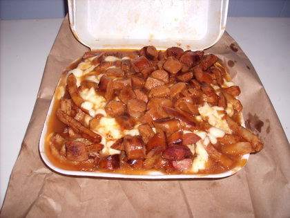 Poutine-Merguez - La Banquise (Montr�al) - MaPoutine.ca