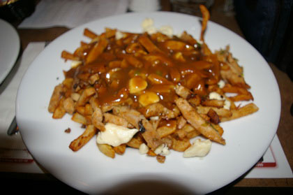 Poutine au poulet �pic� - Chez G�rard (Saint-Georges) - MaPoutine.ca