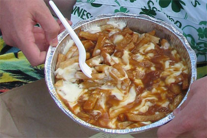 Grosse poutine - OPC Deli (Lebel-sur-Qu�villon, Qu�bec)