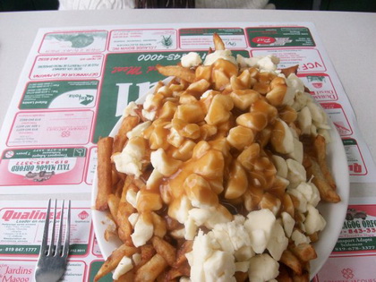Poutine sauce maison - Cantine Chez Paul (Magog) - MaPoutine.ca
